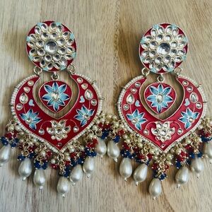 NEW Elegant Red and Gold Tone Floral Indian Earrings✨